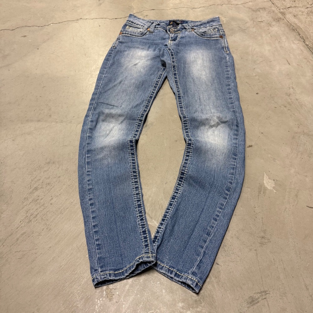 Angels Womens Skinny Jeans Medium Wash Blue Embroidered Pockets Size 3 26x30